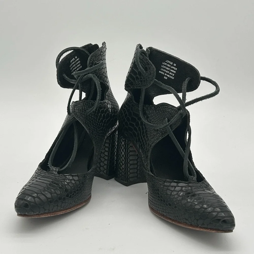 Freebird by Steven Joyce Black Snakeskin Leather Lace Up Heeled Bootie Womens 10